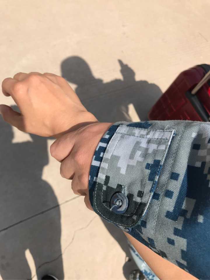 有个军人男朋友是种什么体验?
