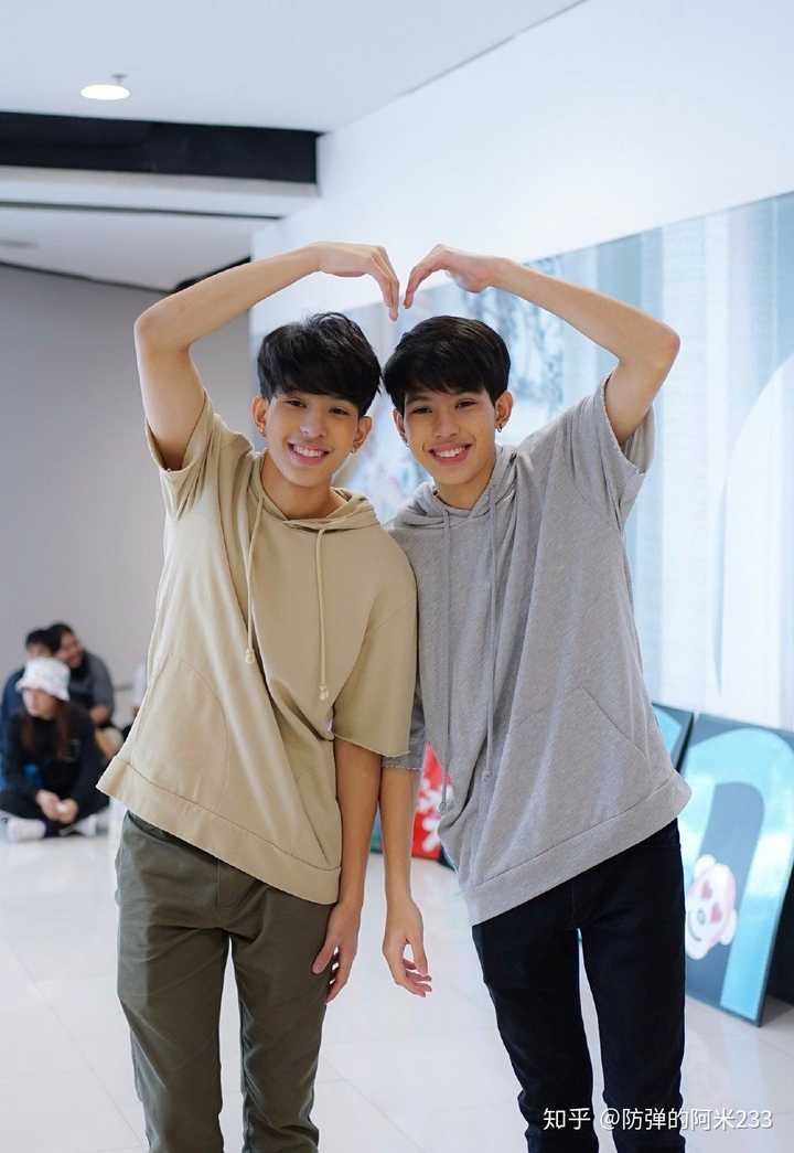 oab toptap plustor pluem nammom neo phuwin khaotungg mood aj和jj