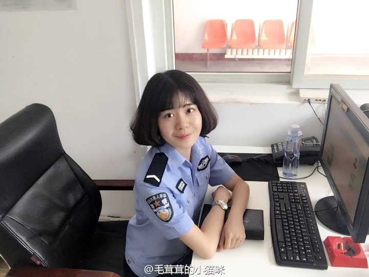 警校女生适合什么发型?