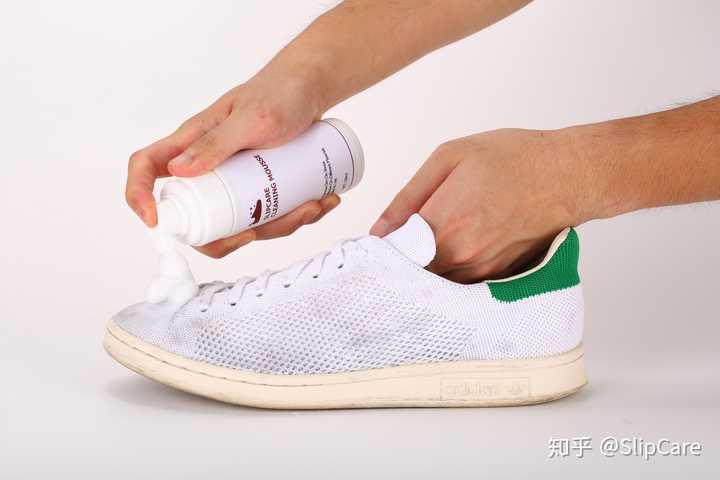 洗鞋店都是怎么洗鞋的啊?为什么自己在家洗就那么麻烦