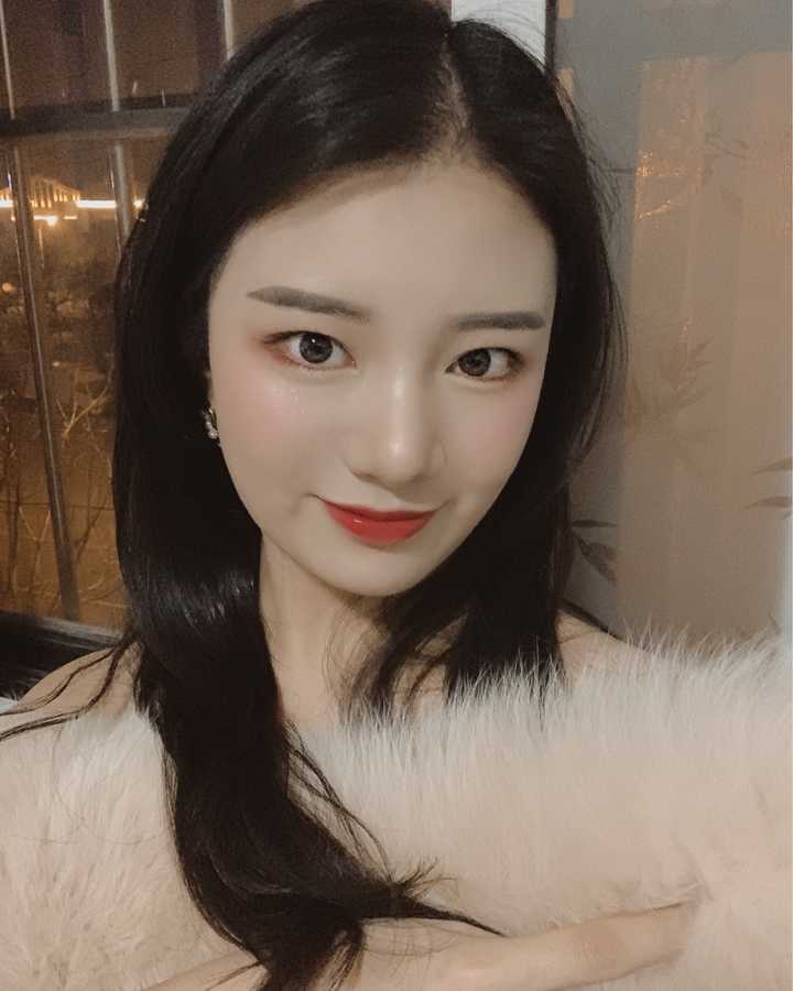 长相逆袭是一种怎样的体验,女大十八变?