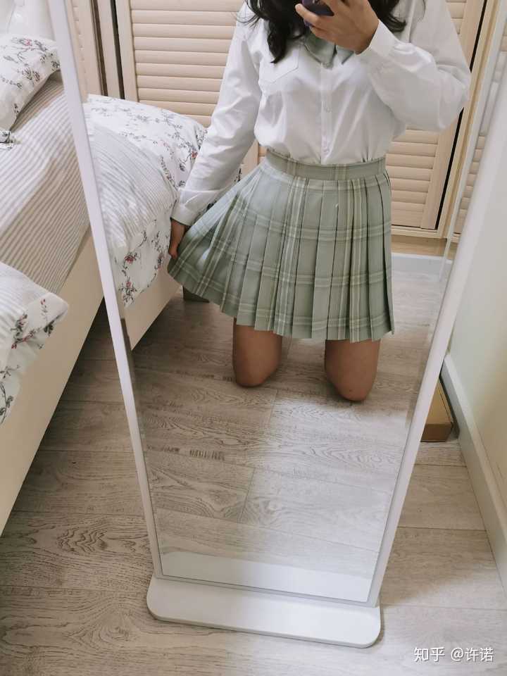 腿超粗可是想穿jk制服,我还有救吗?