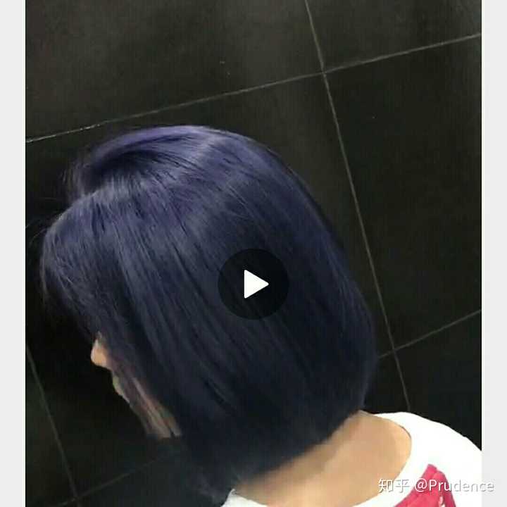 留蓝色头发什么体验?