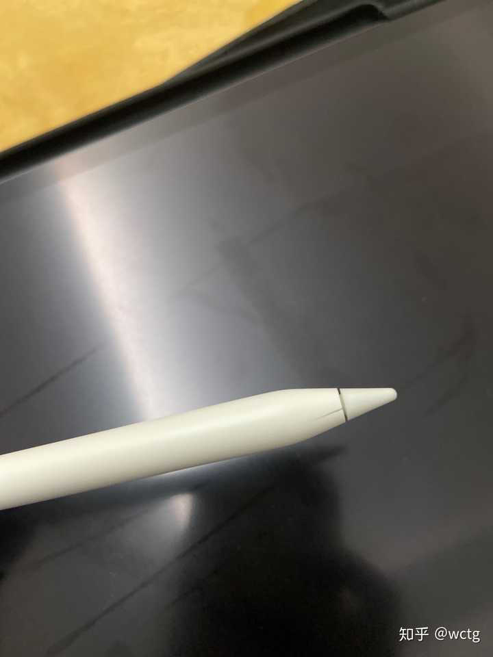 apple pencil 二代一直吸附在 ipad 上,对 pencil 和