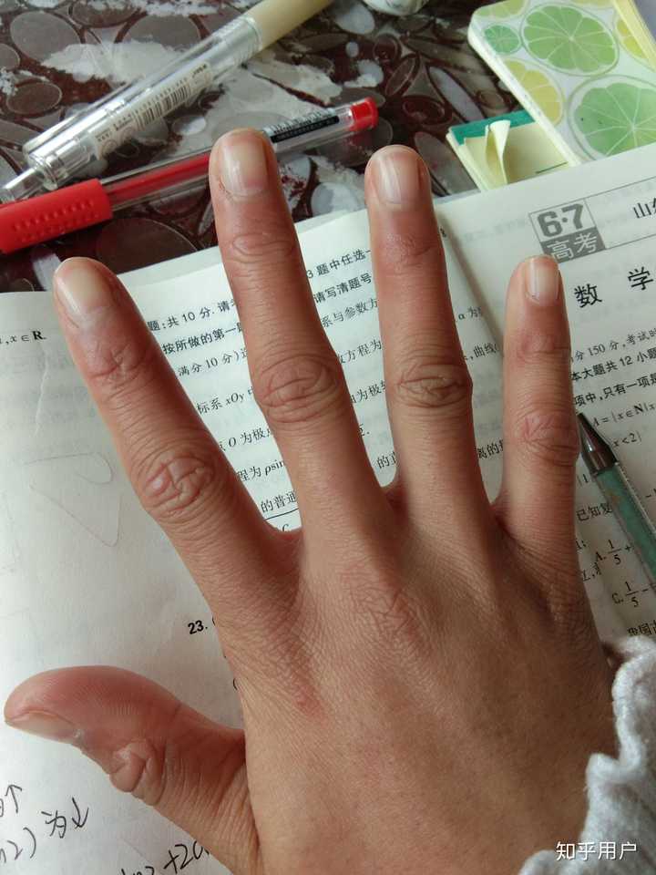 女生手丑是种什么体验?
