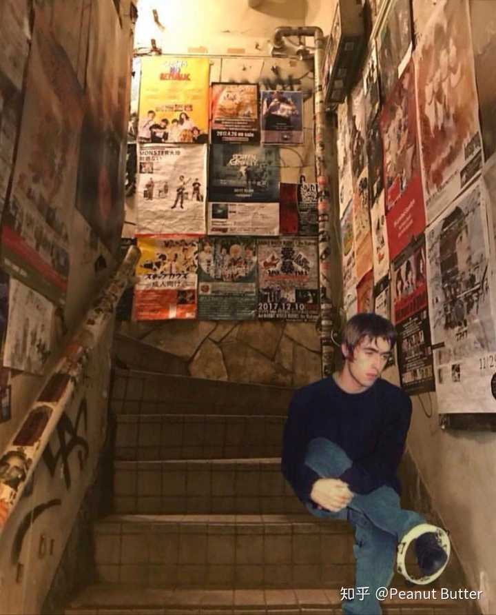 如何评价oasis主唱liam的颜值?