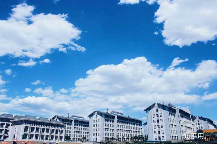 太原师范学院校园环境如何?住宿条件好吗?学习氛围如何?