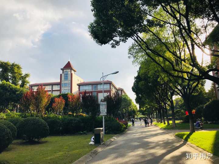 上海师范大学天华学院是一个怎么样的大学?