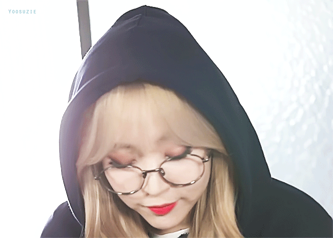 如何评价mamamoo玟星的颜?