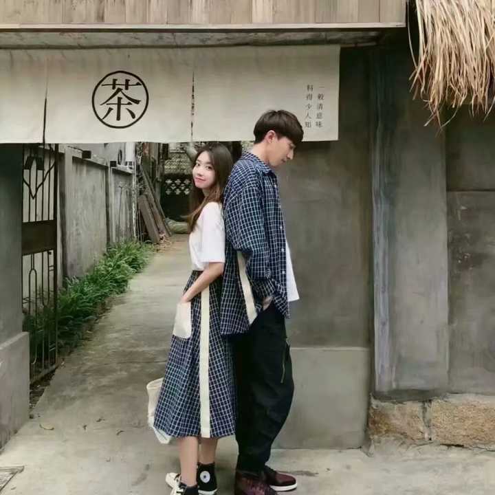 有哪些好看的情侣头像真人版?