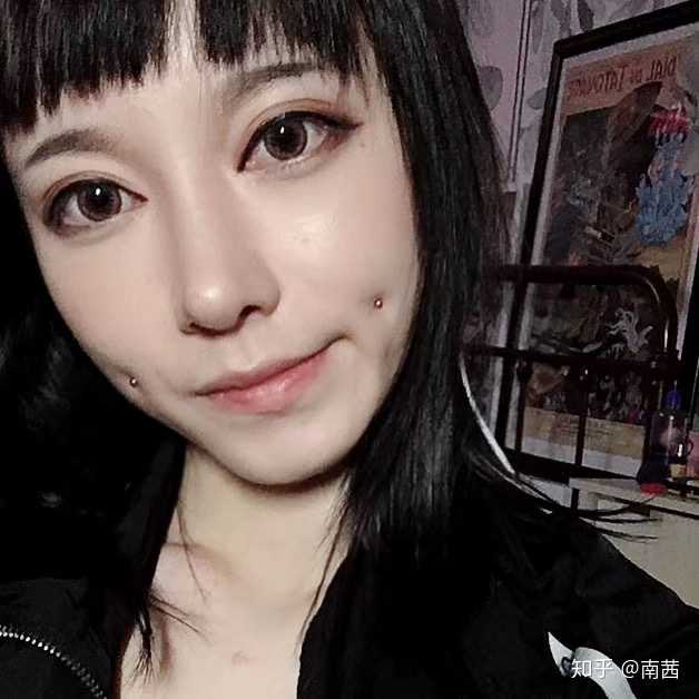 为什么打唇钉的人比较多但是打酒窝钉梨涡钉的人很少呢?