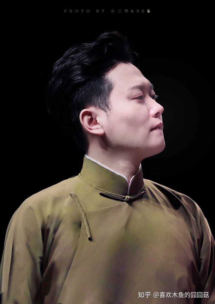 孟鹤堂周九良哪个大褂最好看?