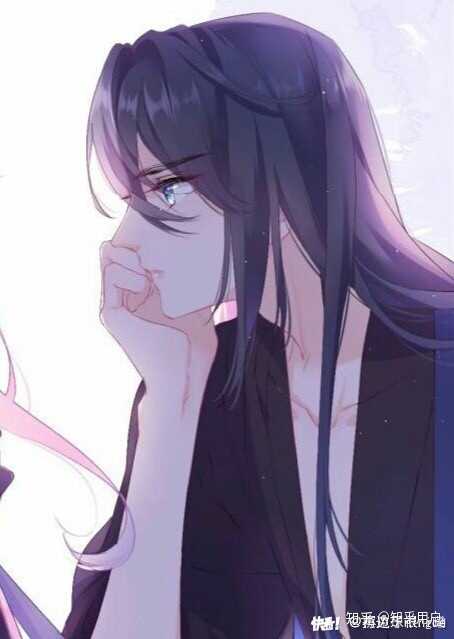 条漫注重角色人设 分镜 背景链接等等 这基本算一步好漫画的精髓了