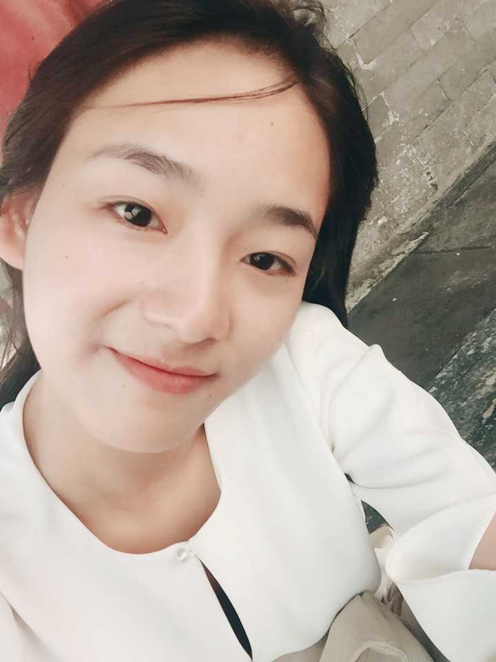 身为真正的素颜美女是种怎样的体验?