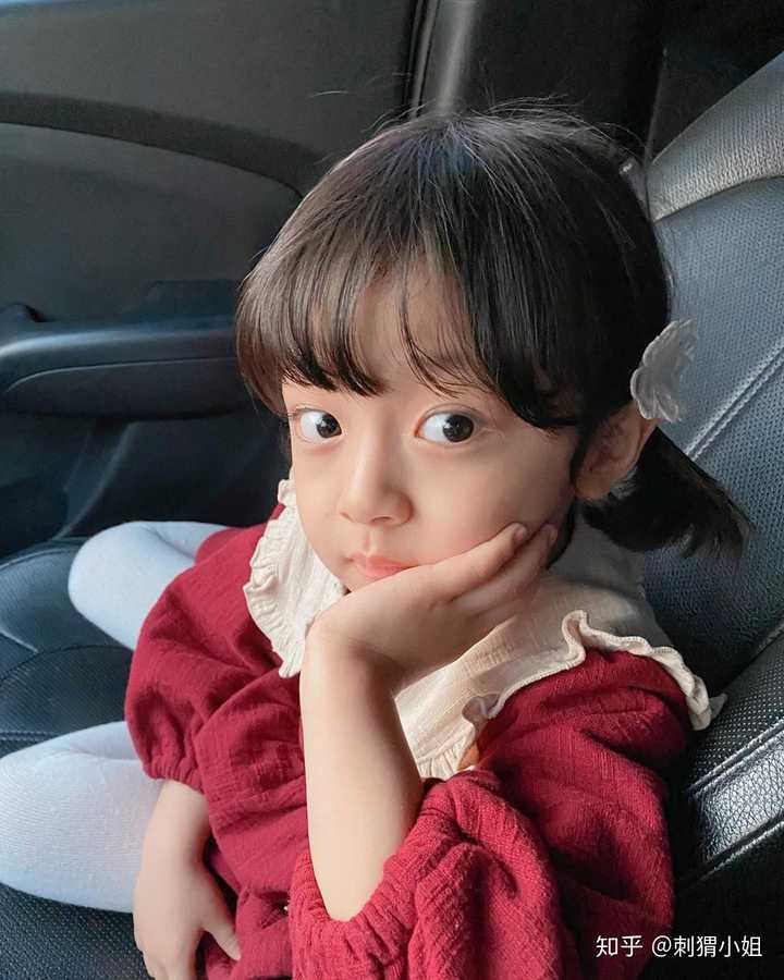喜欢点个心 里面扮演女主女儿瑞雨的小演员叫徐宇真 太可爱了!