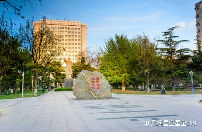 北京邮电大学的校园环境如何?
