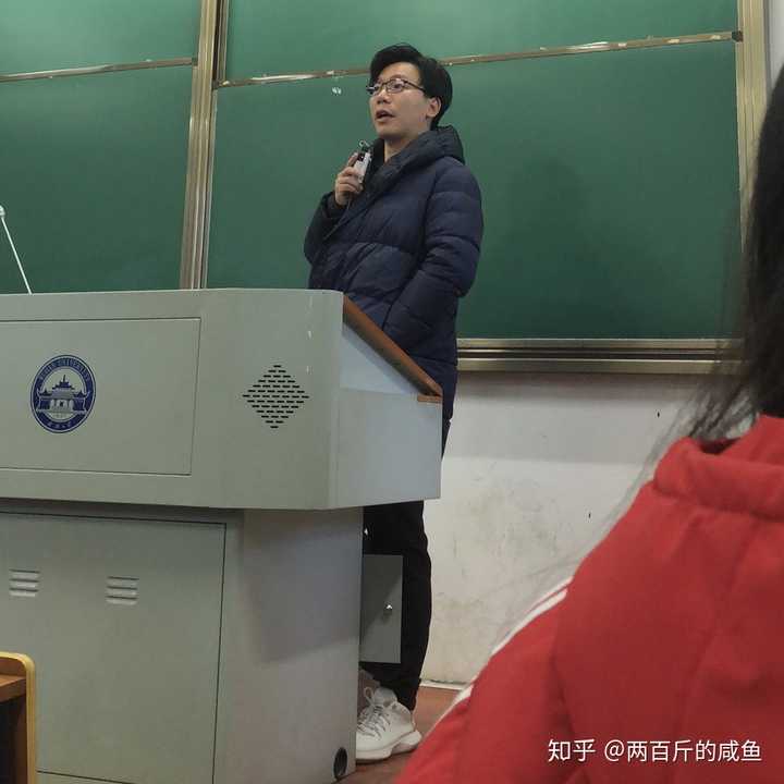 当陈铭的学生是什么感受?