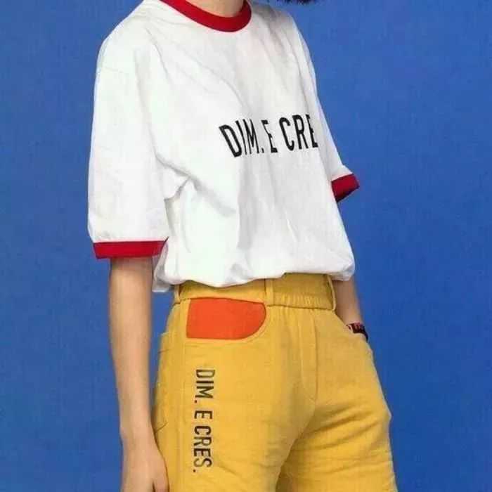 有没有真人的情侣头像,单人版的!