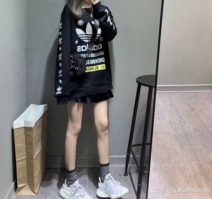 有哪些值得推荐的微商,多放些图片,卖衣服鞋子的?