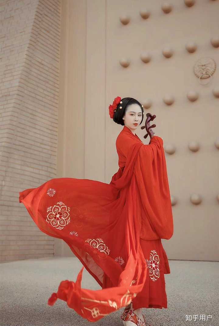 为什么穿汉服的女生"不好看"的居多?