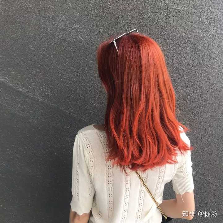 7.脏橘色