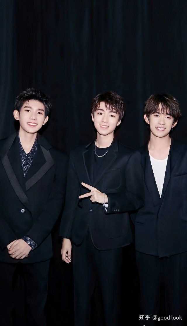 tnt和tfboys见面图片,tnt和tfboys合照 tfboys和tnt谁的live实力更强?