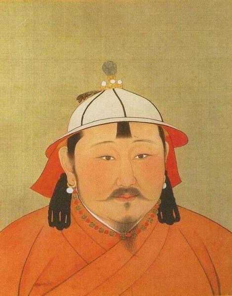 元朝画像中蒙古人服装是交领的,而今天蒙古族服饰领子