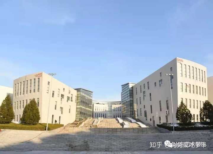 设计学院,艺术管理学院,舞蹈学院,戏曲学院,传媒学院,职业教育学院