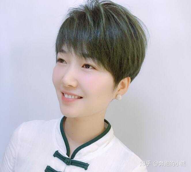 不染不烫的短发发型有哪些?