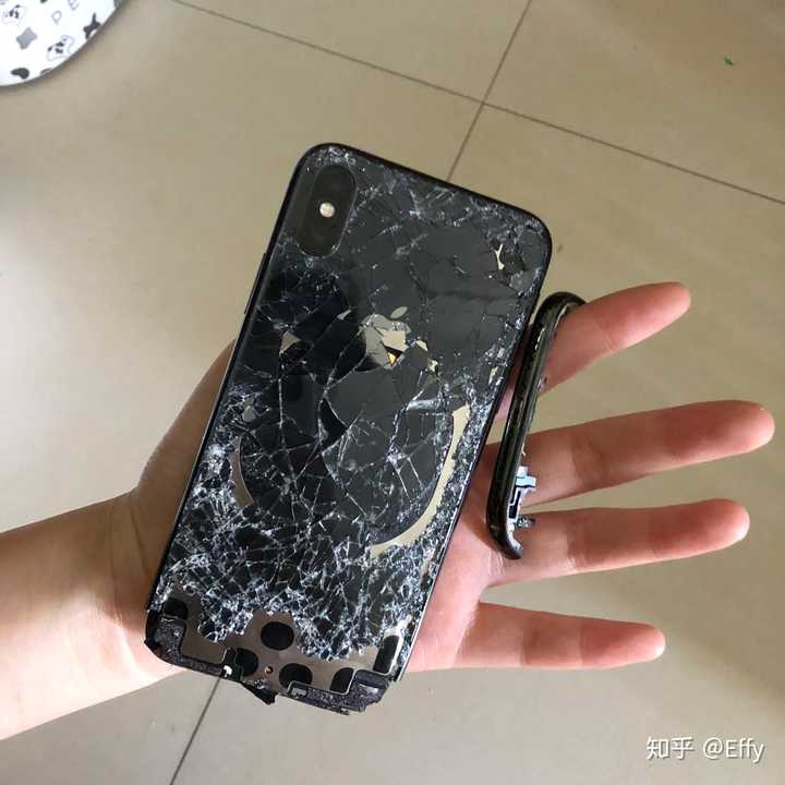 你的iphone x 屏幕是怎么碎的?