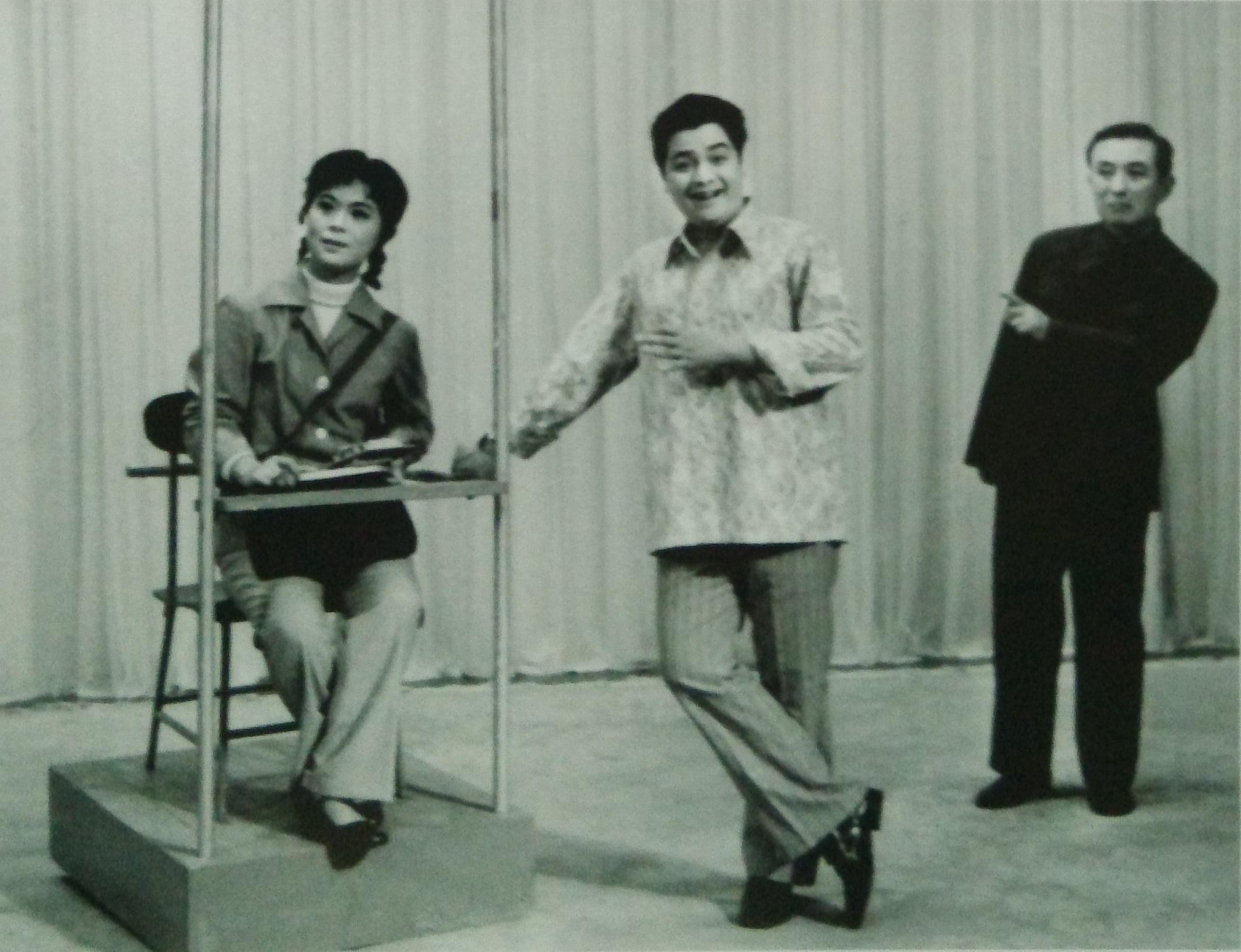 李金斗,张蕴华,梁厚民,陈涌泉 化装相声《如此多情》1979年国庆30