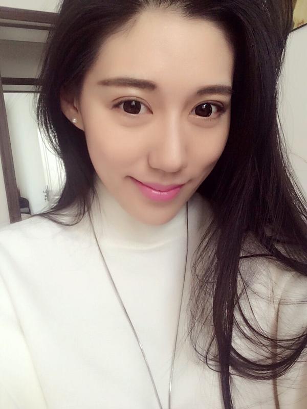 小时候的丑女,会逆袭成美女吗?