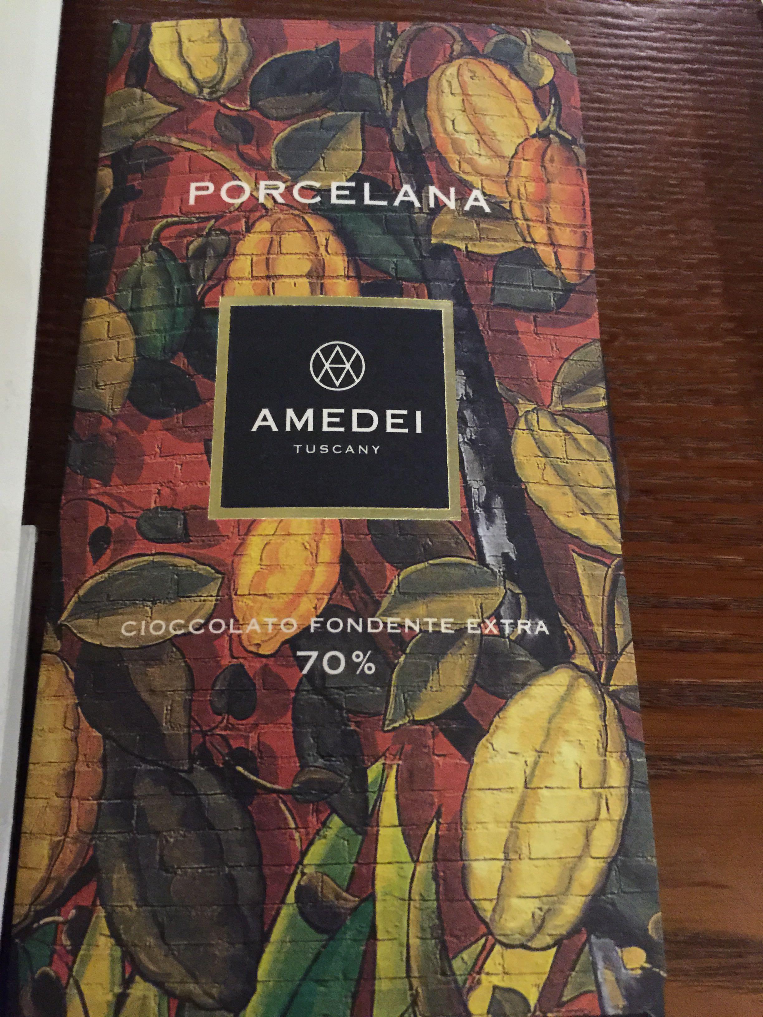 amedei porcelana 这是一款堪称"完美平衡"的巧克力,入口即化这类的