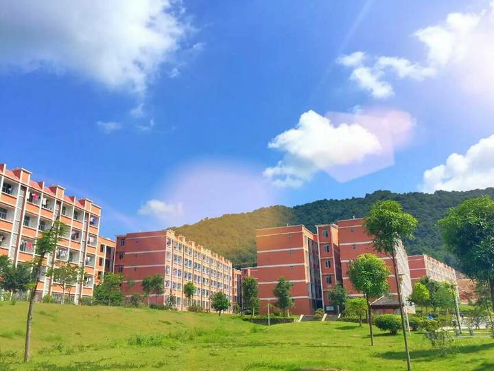 如何看待华南理工大学广州学院的学生简称自己是华工学生?