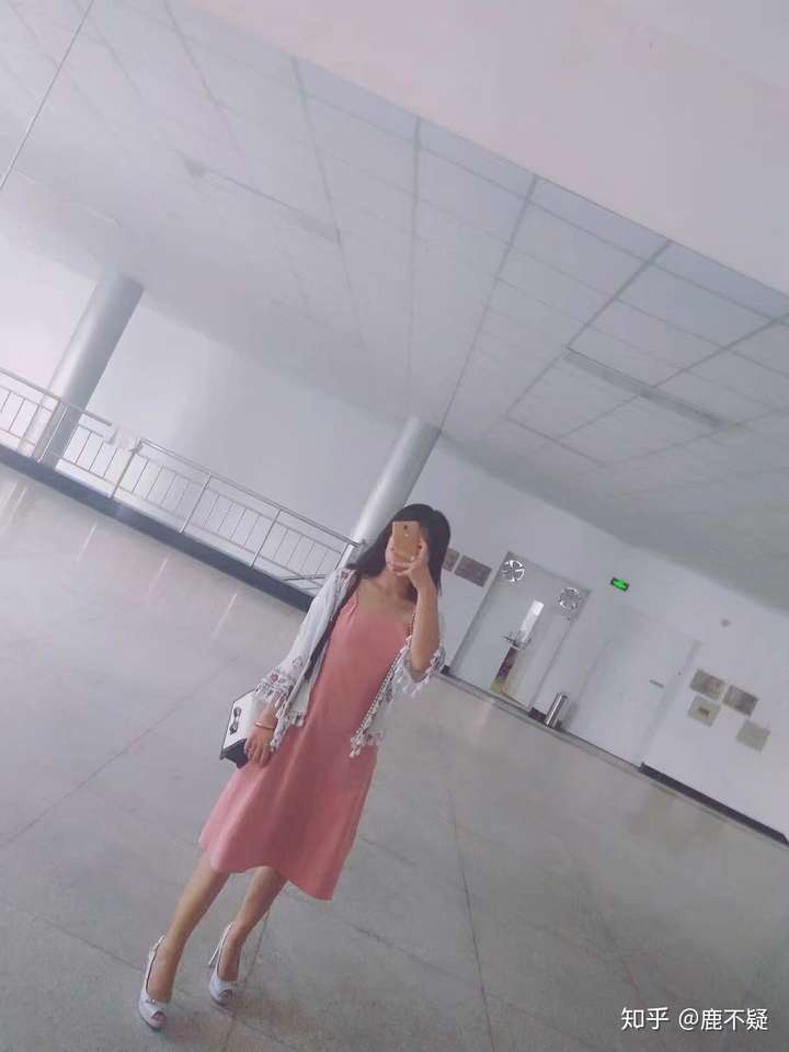 120斤168cm女孩身材照,140斤168cm女孩身材照 168cm120斤胖吗?