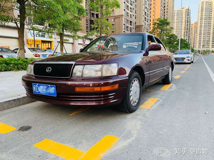 90年的凌志400