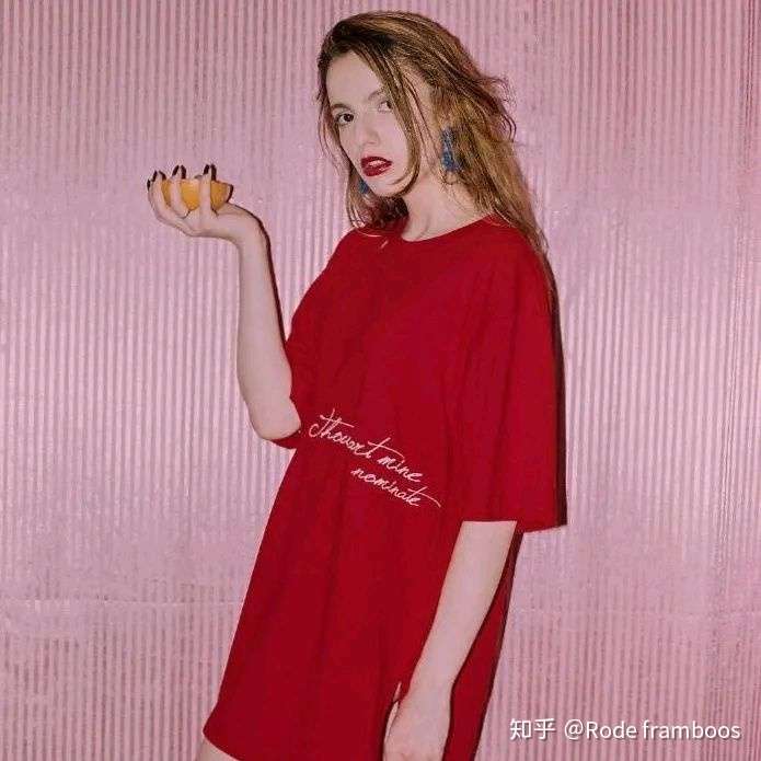 有什么惊艳的欧美真人情头?