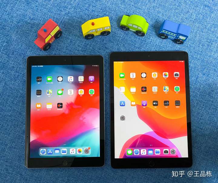 iPad 2018图片,ipad2018图片 左: ipad2018 右: ipad2019