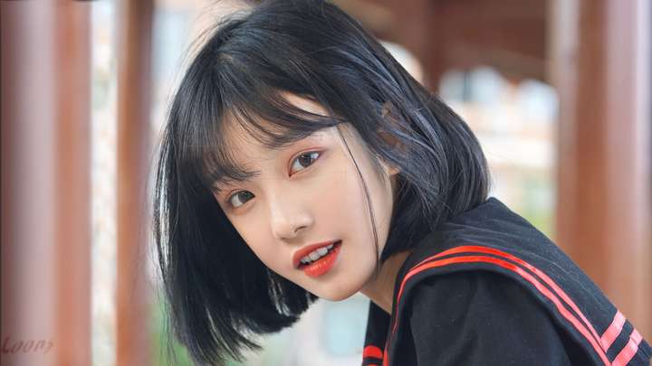 有没有好看的短发女生图片