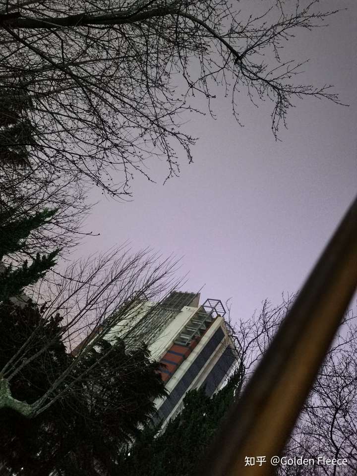 现在都十一点多了,莫名害怕 地点:连云港市江苏海洋大学(通灌校区)