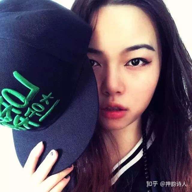 请问有哪些很厉害的女性rapper?