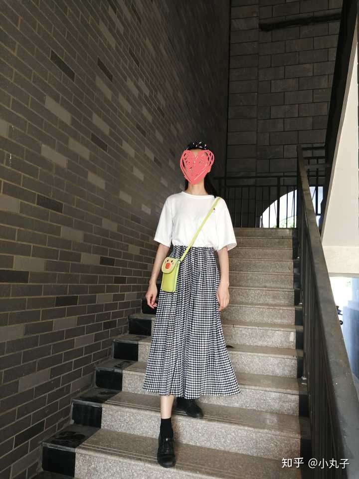 身高165cm的女生多少斤看起来苗条?