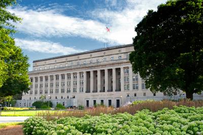 美国批准大西洋海域石油资源勘测 离钻探还有