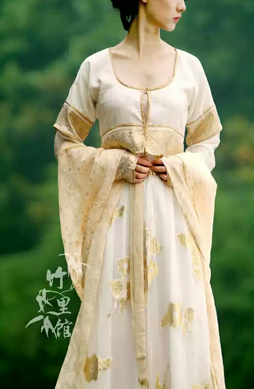 古代人夏天穿什么衣服?短袖吗?