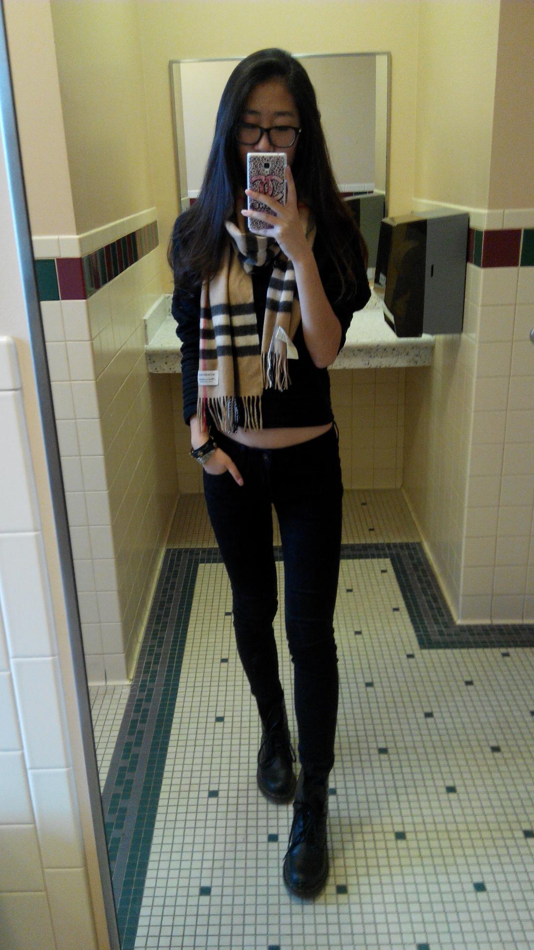 <em>黑色</em>衣服配<em>什么</em>颜色的<em>围巾</em>好看? - 知乎