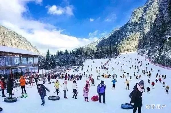 滑雪 西南最大最专业的要蜀茂县太子岭滑雪场  【门票】￥70/人,滑雪