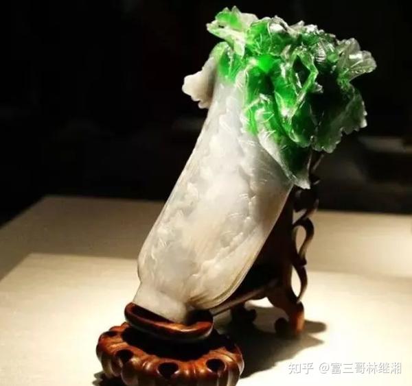 巧夺天工的清代翡翠,现藏于天津博物馆