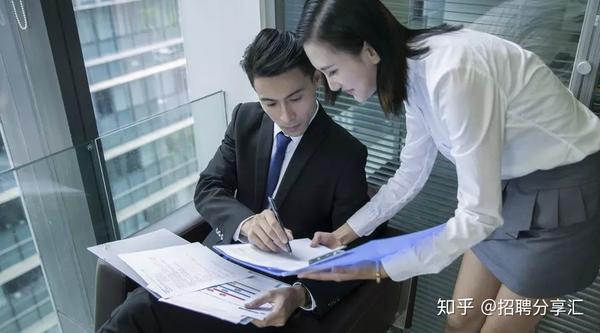 怎样向领导汇报工作,领导不烦还十分愿意听?4招搞定!