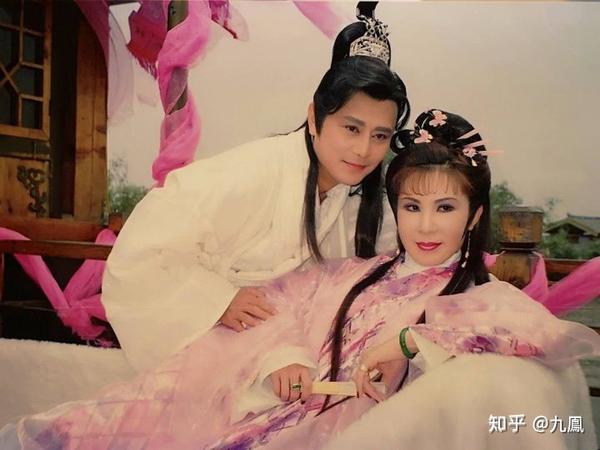 杨钧钧百科