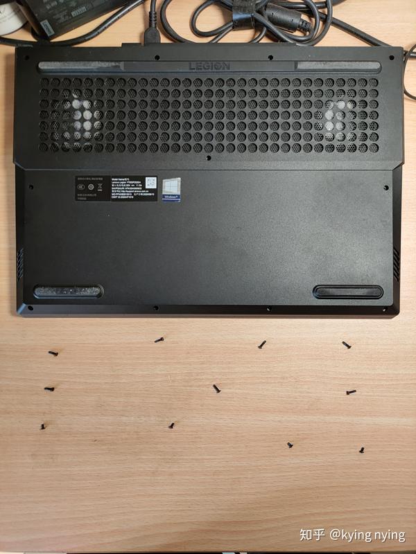 y7000p2020款拆机图,y70002020拆机图 教程:y7000p 2020 加装固态硬盘